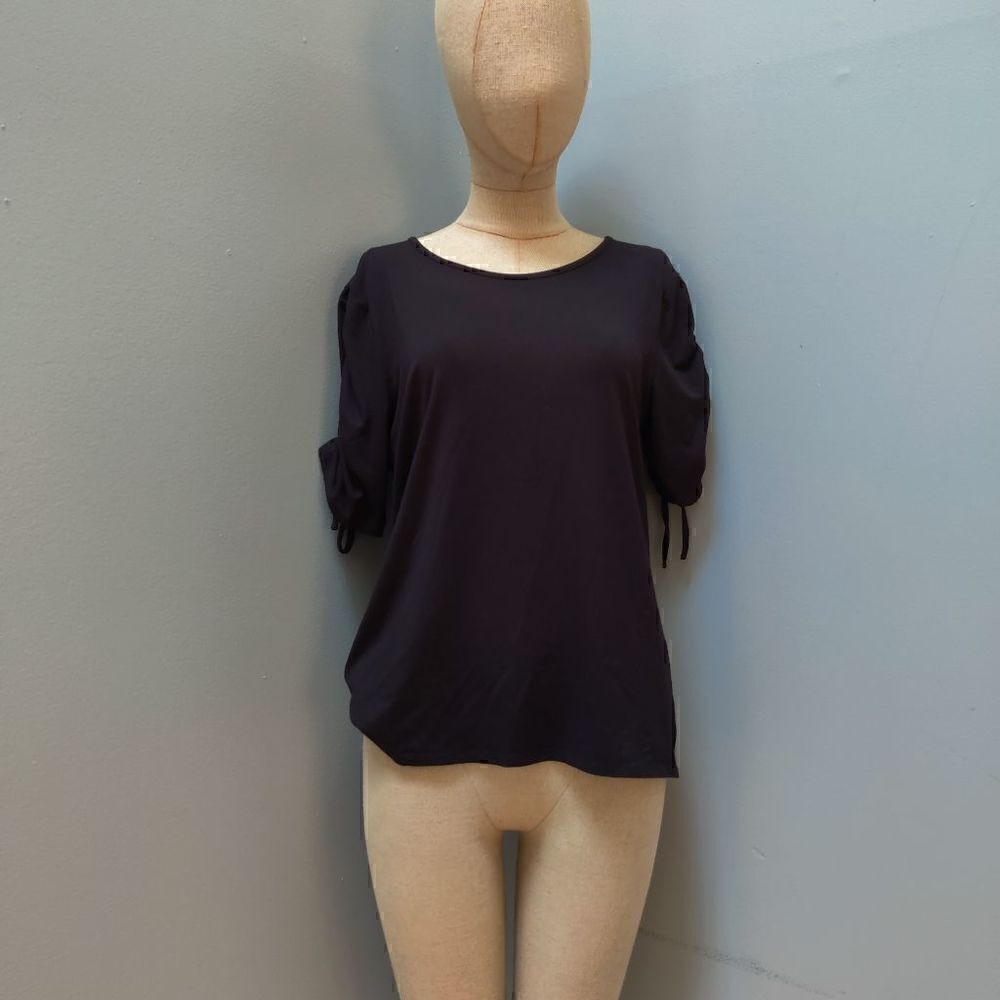 Carmen Marc Valvo Black Top